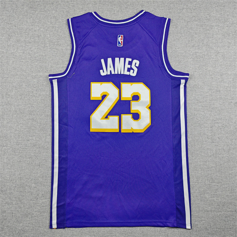 LeBron James Los Angeles Lakers. Statement Edition 2025-26