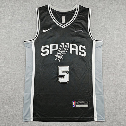 Stephon Castle, San Antonio Spurs. Icon Edition 2024-25